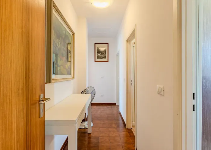 By Interhome Appartamento Domaso